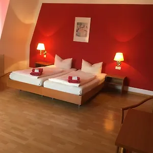 & Nolift 2*, Dresden Deutschland